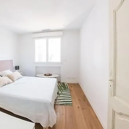 Апартаменти A Rosula, 2 Bedrooms And Private Terrace *